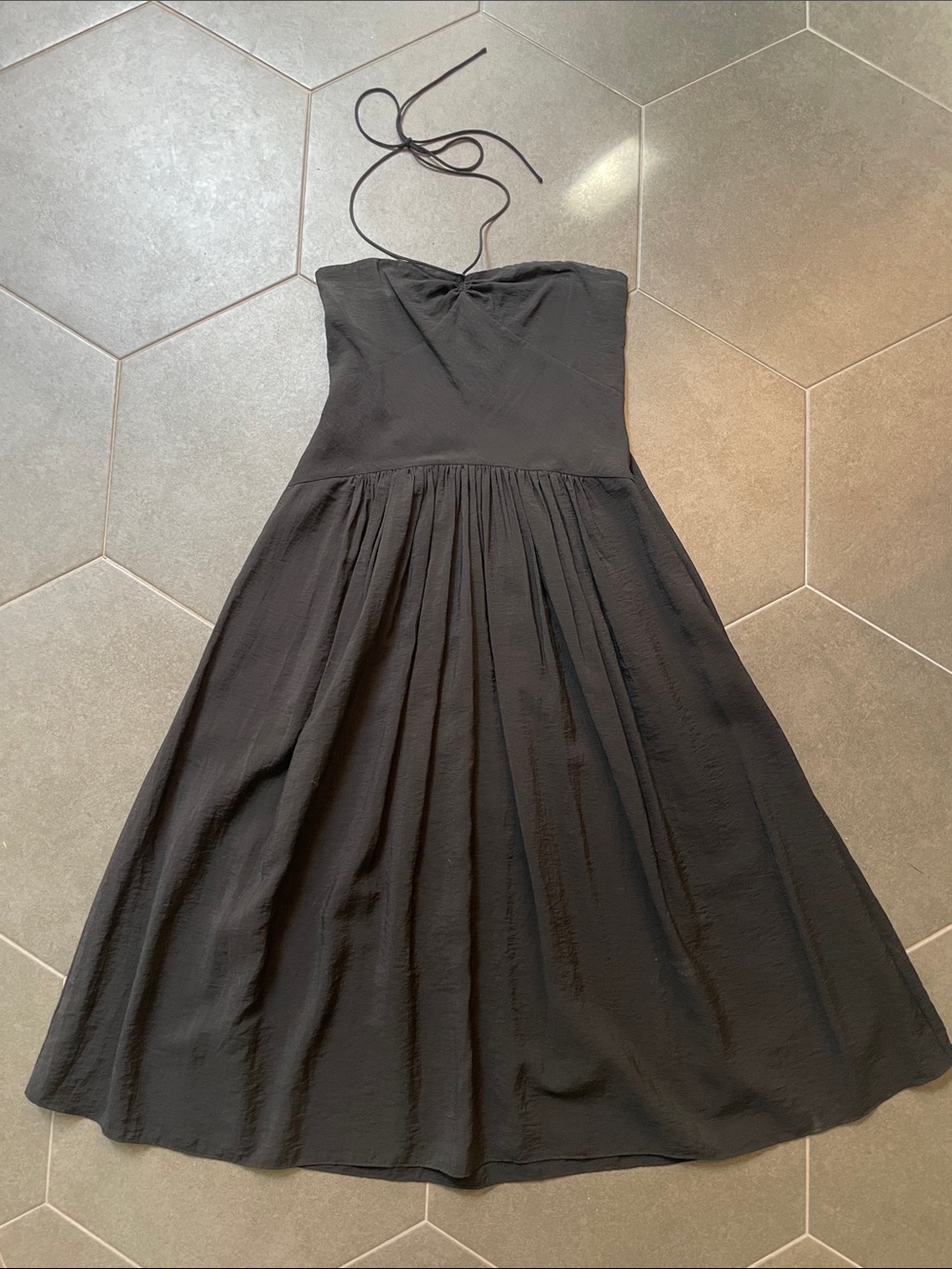 VINCE Black Strapless Halter Midi Dress - Elegant Casual Sundress L
